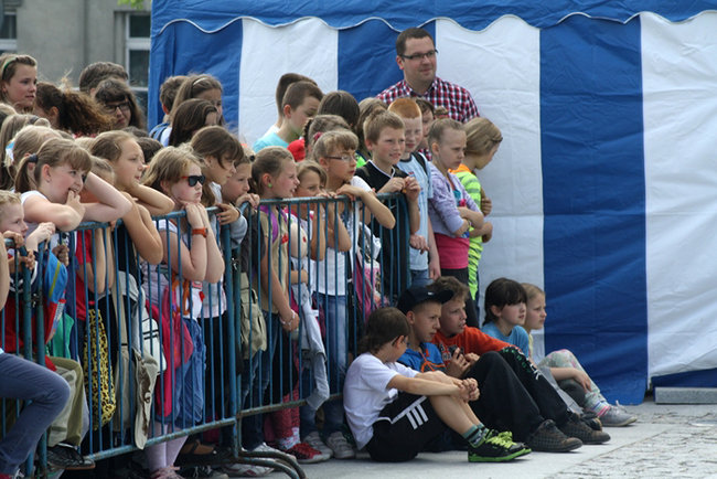 Rynek pełen dzieci - zdjęcia