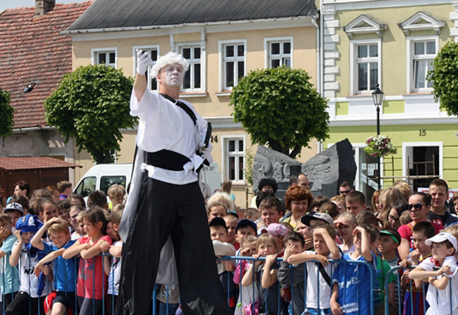 Rynek pełen dzieci - zdjęcia