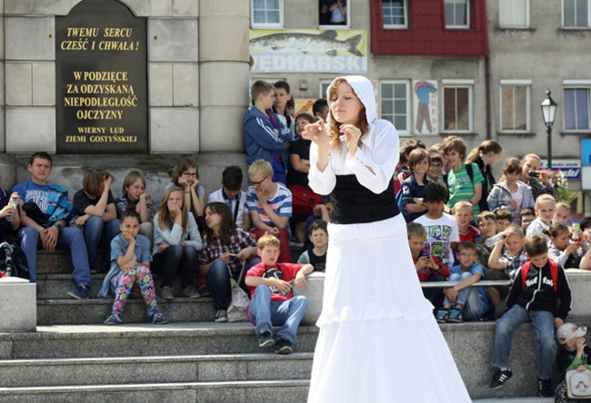 Rynek pełen dzieci - zdjęcia