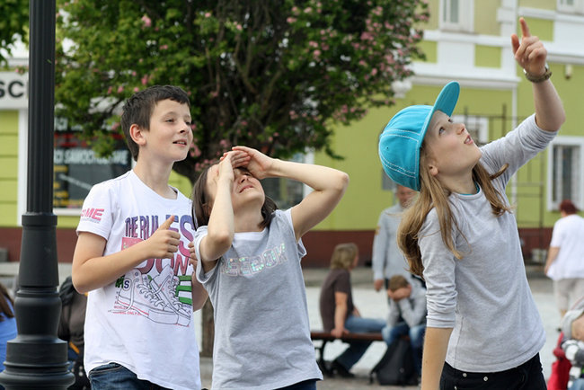 Rynek pełen dzieci - zdjęcia