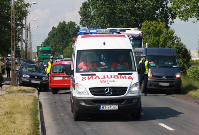 Zderzyły się dwa samochody - zdjęcia