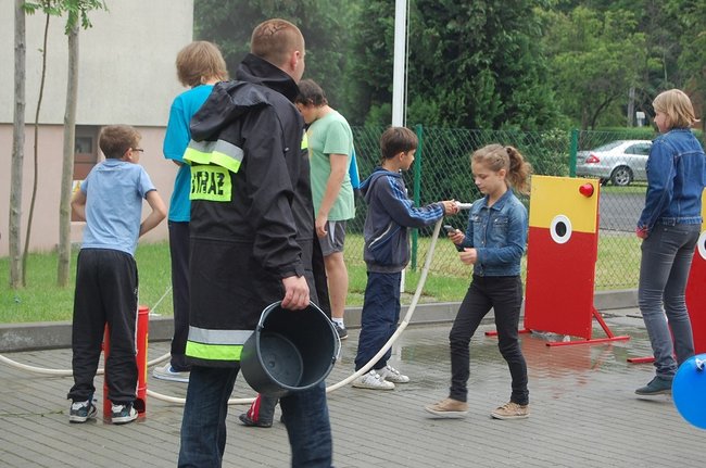 Strażacy pamiętali o dzieciach - zdjęcia