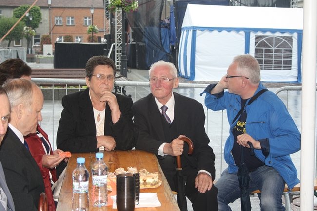 Deszcz nie sprzyjał zabawie - zdjęcia