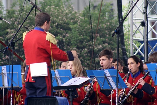 Deszcz nie sprzyjał zabawie - zdjęcia