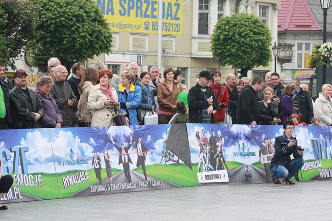 Deszcz nie sprzyjał zabawie - zdjęcia