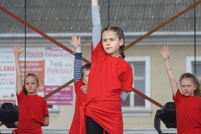 Deszcz nie sprzyjał zabawie - zdjęcia