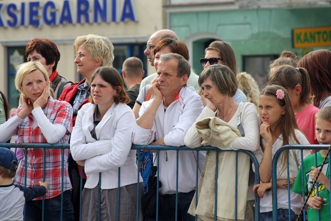 Deszcz nie sprzyjał zabawie - zdjęcia