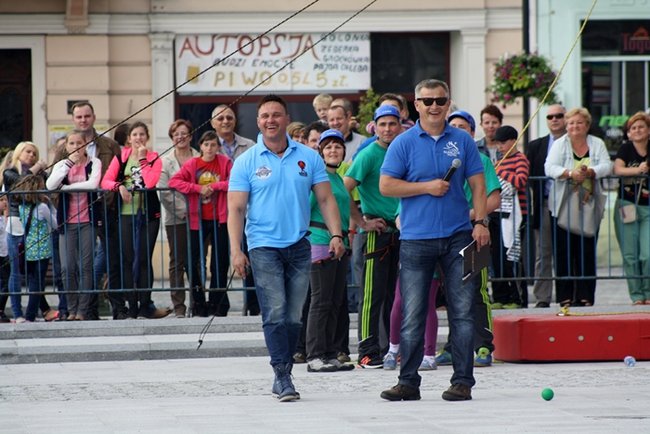 Deszcz nie sprzyjał zabawie - zdjęcia