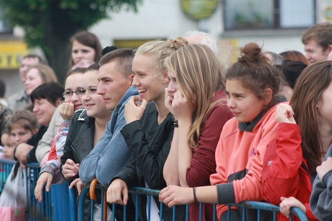 Deszcz nie sprzyjał zabawie - zdjęcia