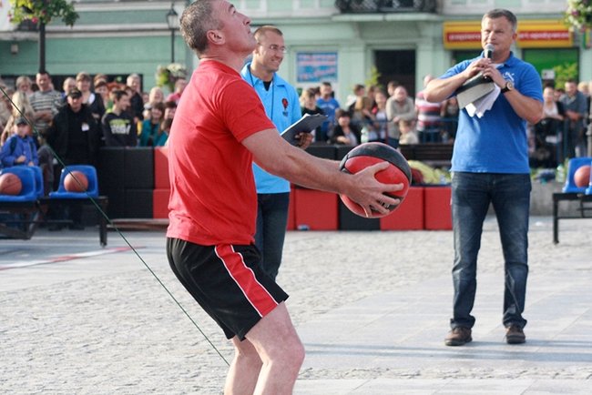 Deszcz nie sprzyjał zabawie - zdjęcia