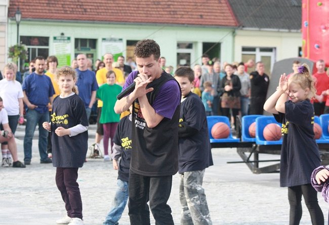 Deszcz nie sprzyjał zabawie - zdjęcia