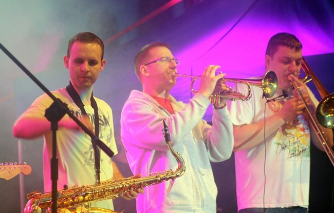 Deszcz nie sprzyjał zabawie - zdjęcia