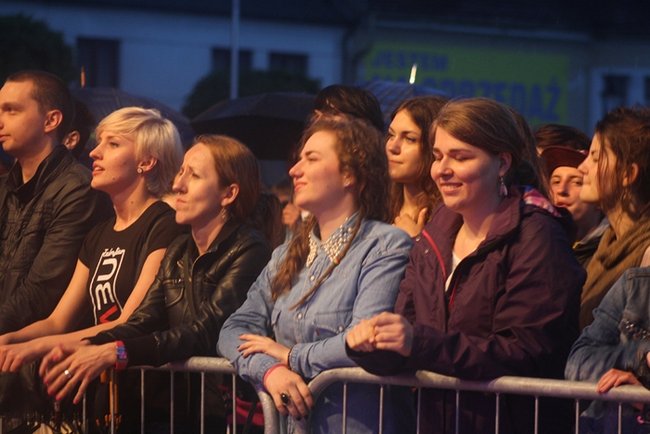 Deszcz nie sprzyjał zabawie - zdjęcia