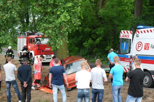 Był pijany i jechał zbyt szybko - zdjęcia