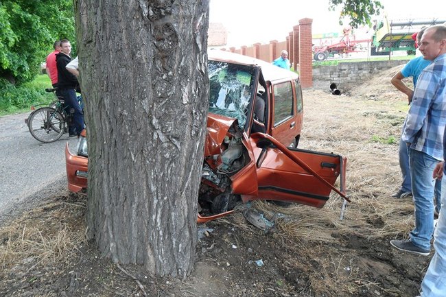 Był pijany i jechał zbyt szybko - zdjęcia