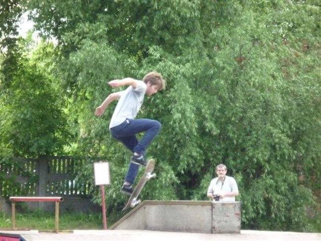 Skaterzy opanowali Borek - zdjęcia