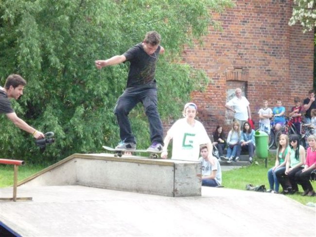 Skaterzy opanowali Borek - zdjęcia