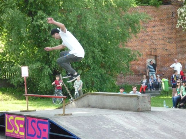 Skaterzy opanowali Borek - zdjęcia