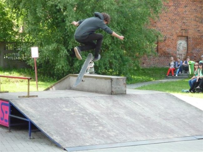 Skaterzy opanowali Borek - zdjęcia