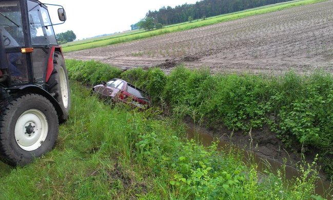 Jechała zbyt szybko - zdjęcia