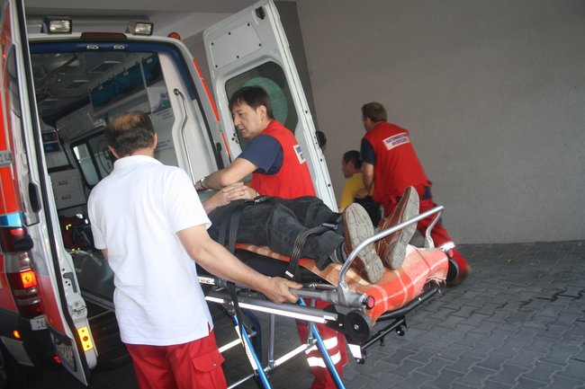 W szpitalu ewakuowano pacjentów - zdjęcia