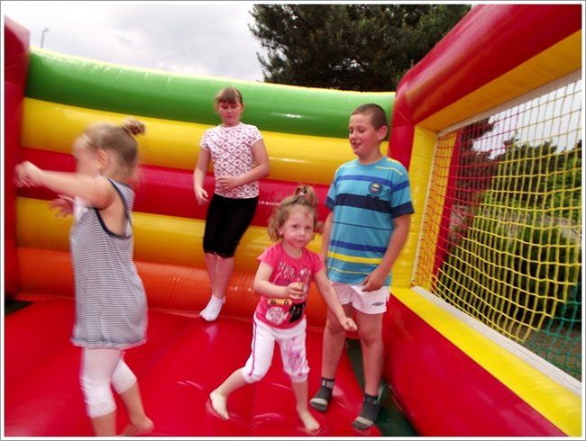 Festyn pełen uśmiechu - zdjęcia