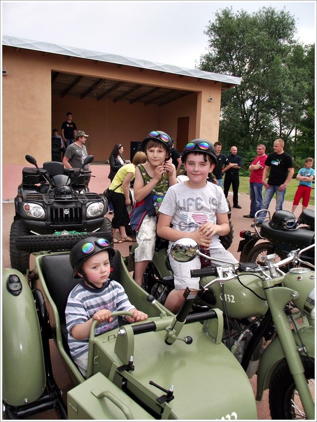 Festyn pełen uśmiechu - zdjęcia