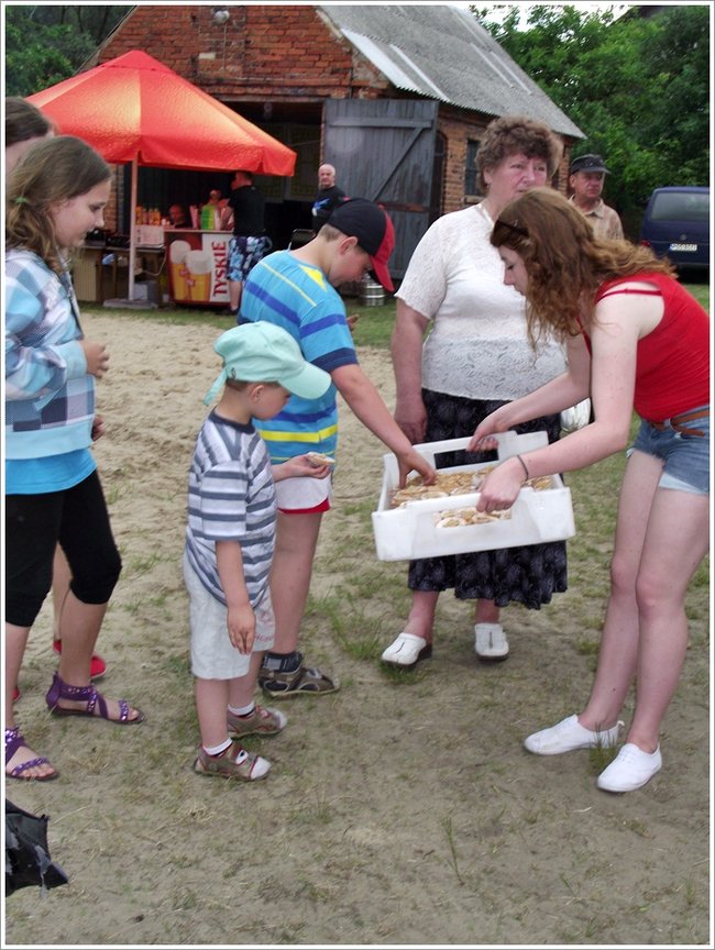 Festyn pełen uśmiechu - zdjęcia