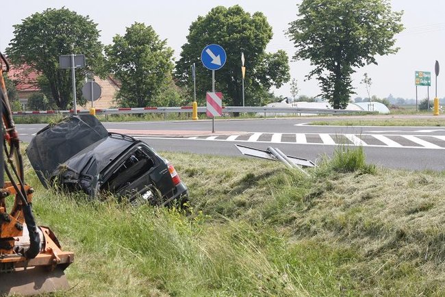 Najechała na kosiarkę - zdjęcia