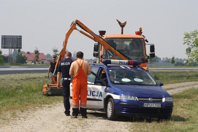 Najechała na kosiarkę - zdjęcia