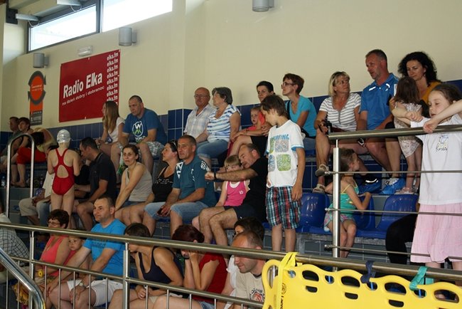 Pływają coraz lepiej - zdjęcia