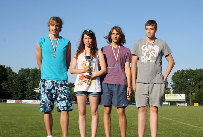 Pływają coraz lepiej - zdjęcia