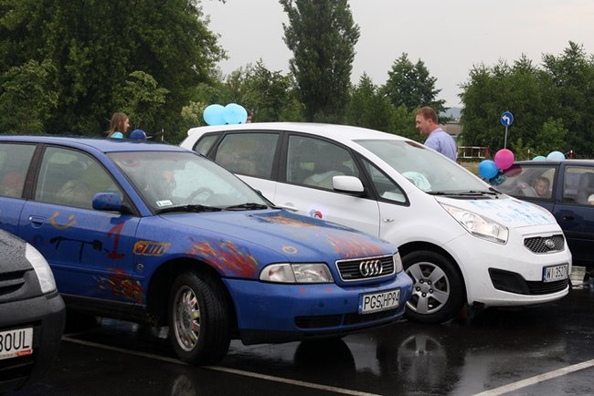 Smerfne powitanie lata - zdjęcia