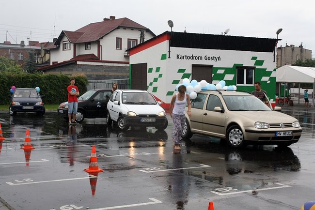 Smerfne powitanie lata - zdjęcia