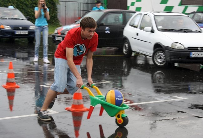 Smerfne powitanie lata - zdjęcia