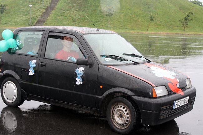 Smerfne powitanie lata - zdjęcia