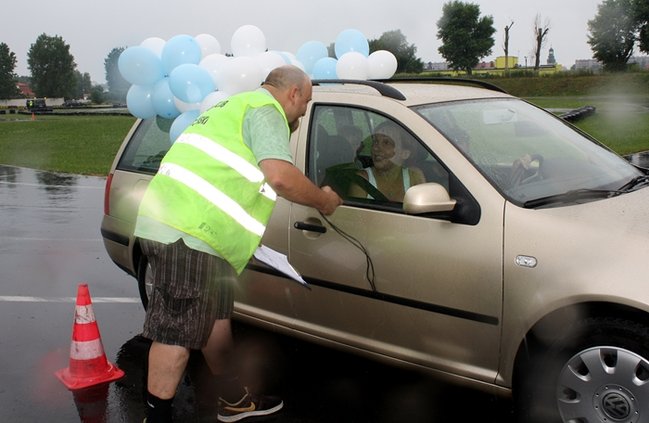 Smerfne powitanie lata - zdjęcia