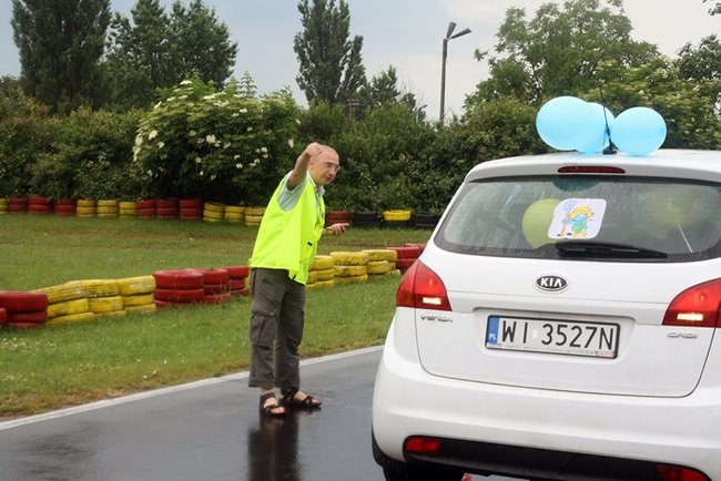 Smerfne powitanie lata - zdjęcia