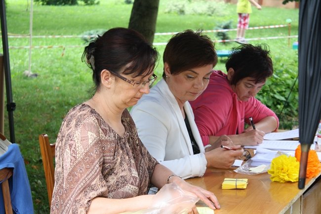 Smerfne powitanie lata - zdjęcia