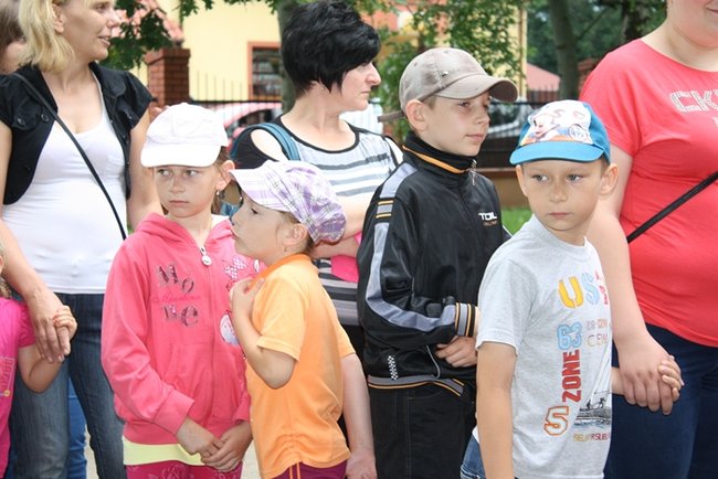 Smerfne powitanie lata - zdjęcia