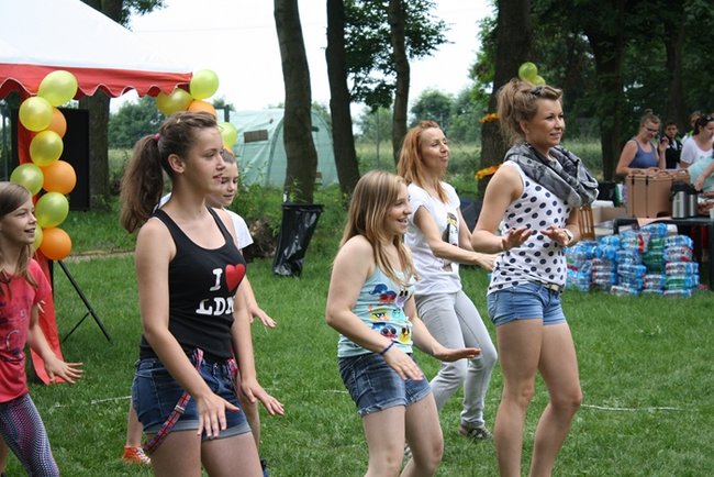 Smerfne powitanie lata - zdjęcia