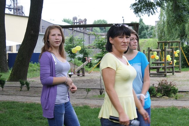 Smerfne powitanie lata - zdjęcia