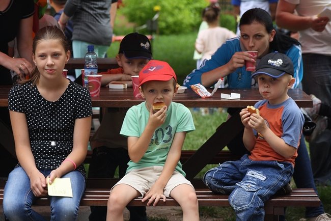 Smerfne powitanie lata - zdjęcia