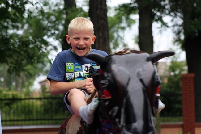 Smerfne powitanie lata - zdjęcia