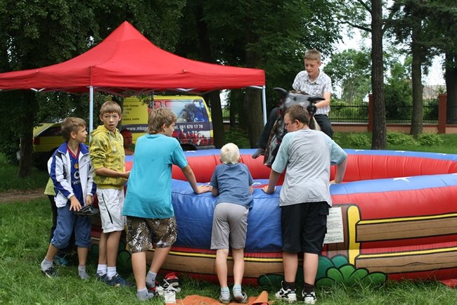 Smerfne powitanie lata - zdjęcia