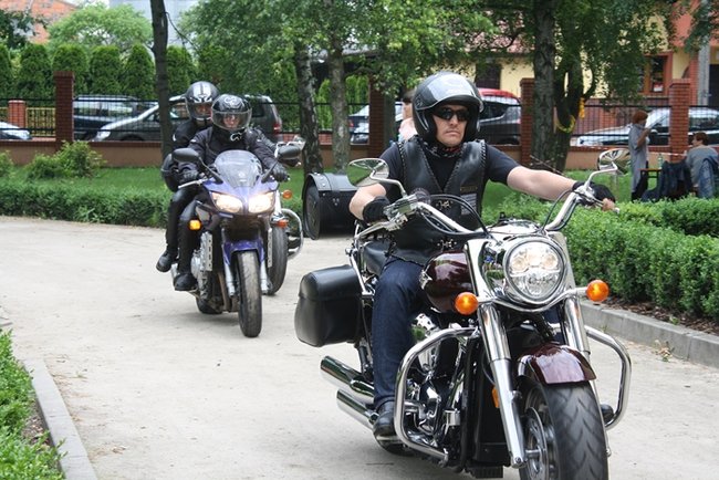 Smerfne powitanie lata - zdjęcia