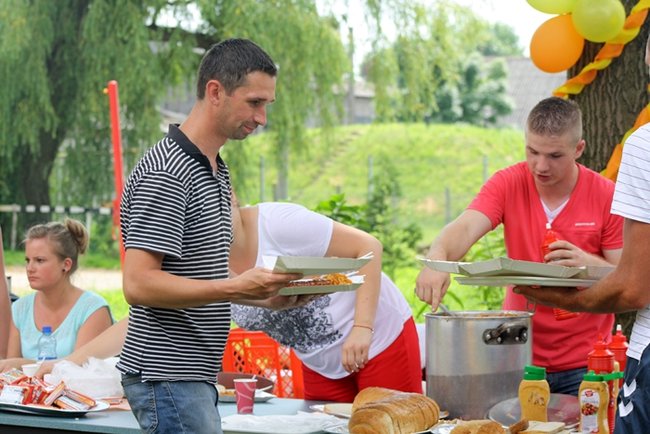 Smerfne powitanie lata - zdjęcia