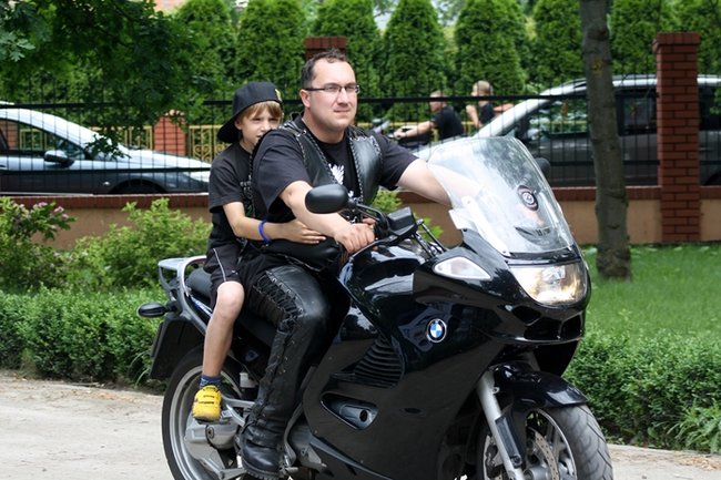 Smerfne powitanie lata - zdjęcia