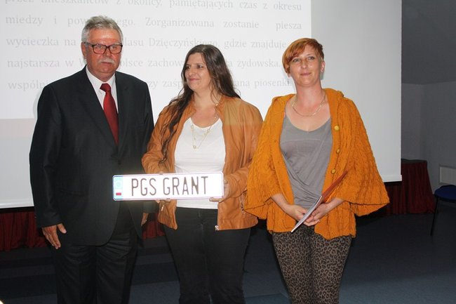 Tak wiele za tak niewiele - zdjęcia