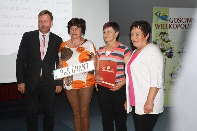 Tak wiele za tak niewiele - zdjęcia